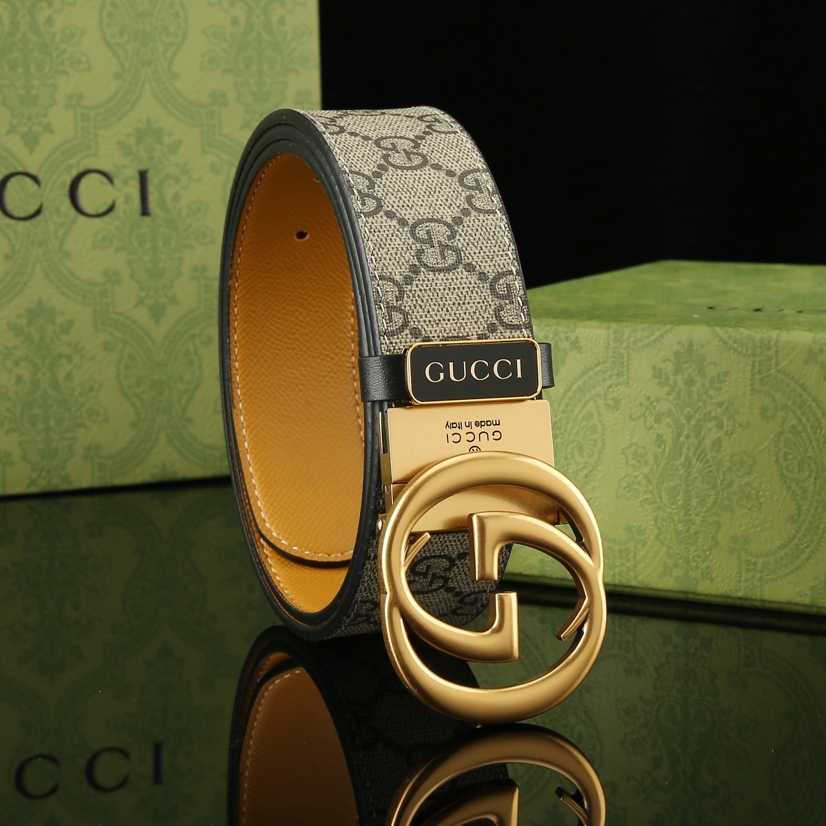 古奇 Gucci 全套包装 进口PVC面料搭配掌纹底皮 宽度3.8cm 搭配GG旋转扣 双面可用 可裁剪