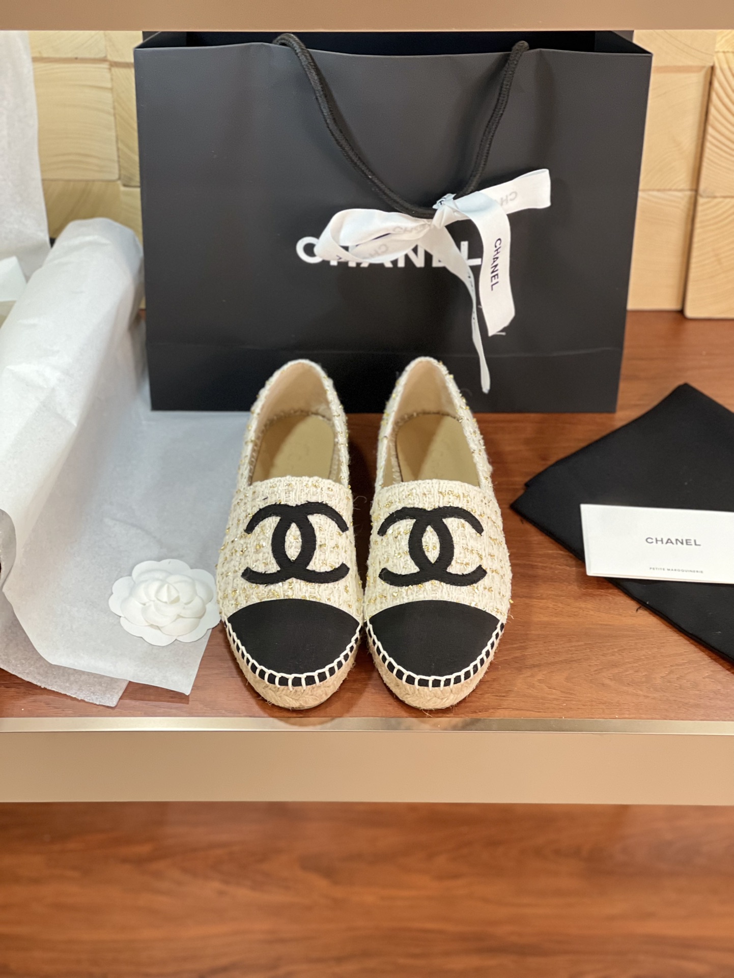  Chane* 春季  Espadrilles 渔夫鞋 小香经典版型  HK海港城 广州太古汇