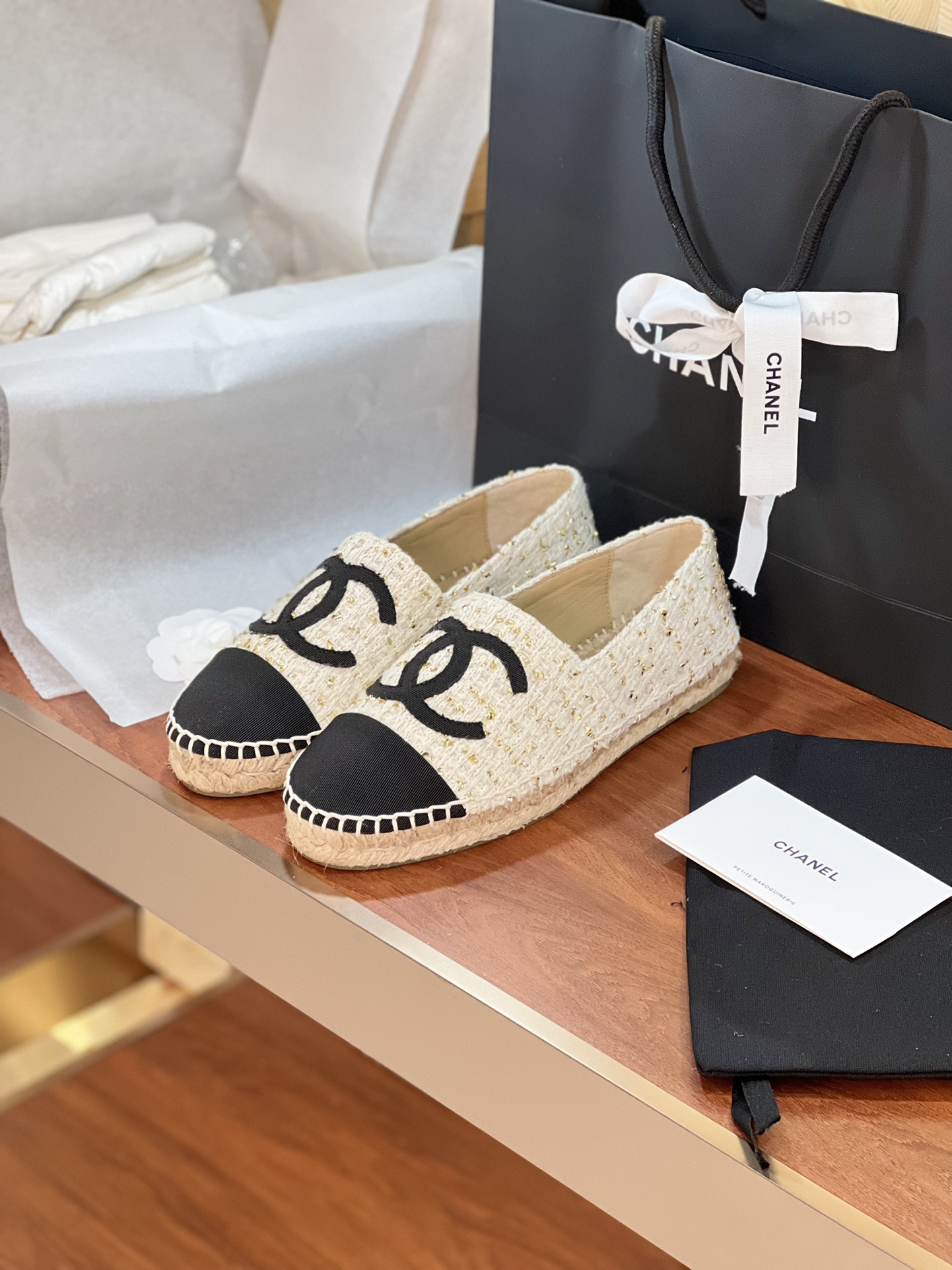  Chane* 春季  Espadrilles 渔夫鞋 小香经典版型  HK海港城 广州太古汇