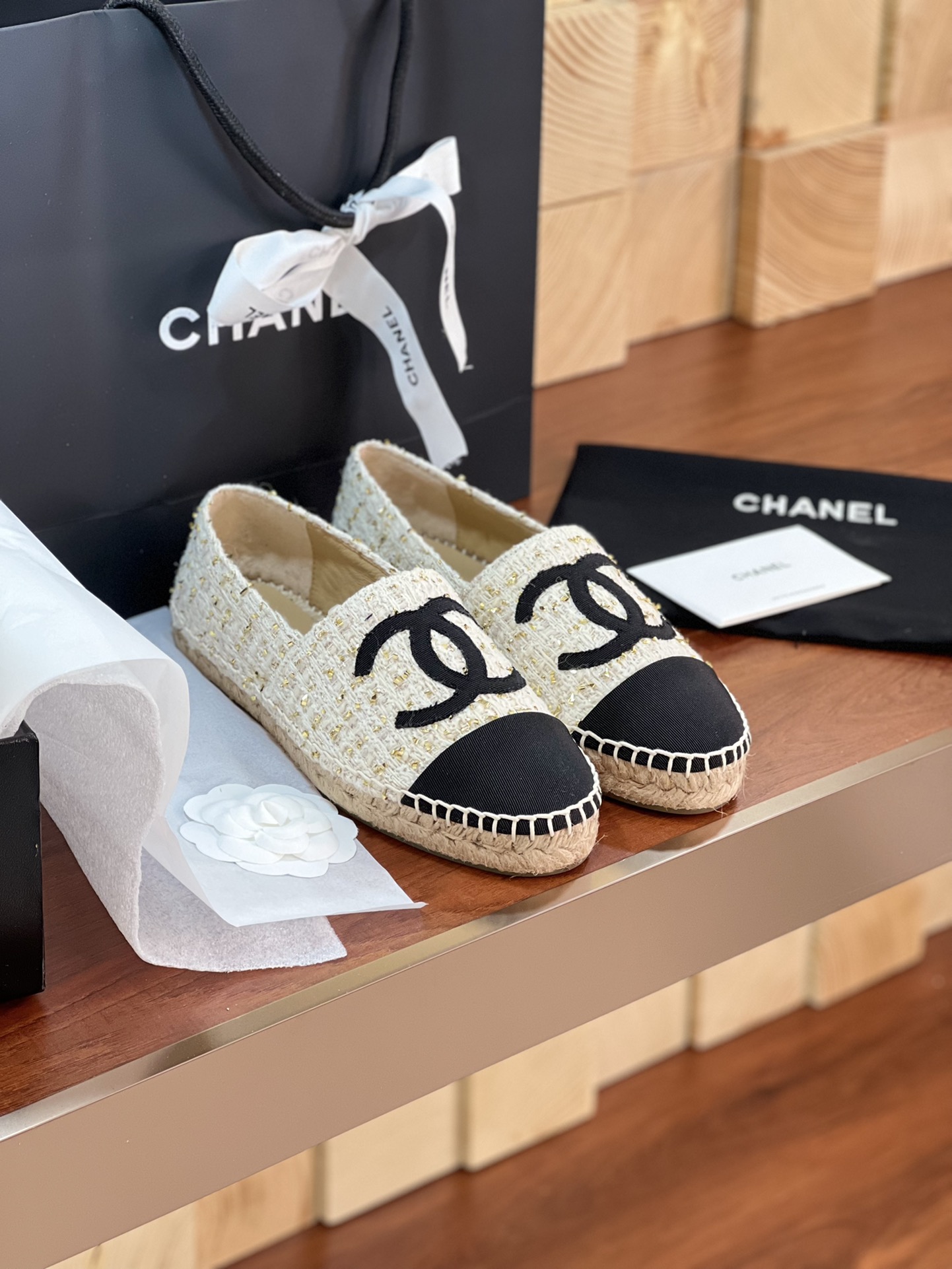  Chane* 春季  Espadrilles 渔夫鞋 小香经典版型  HK海港城 广州太古汇