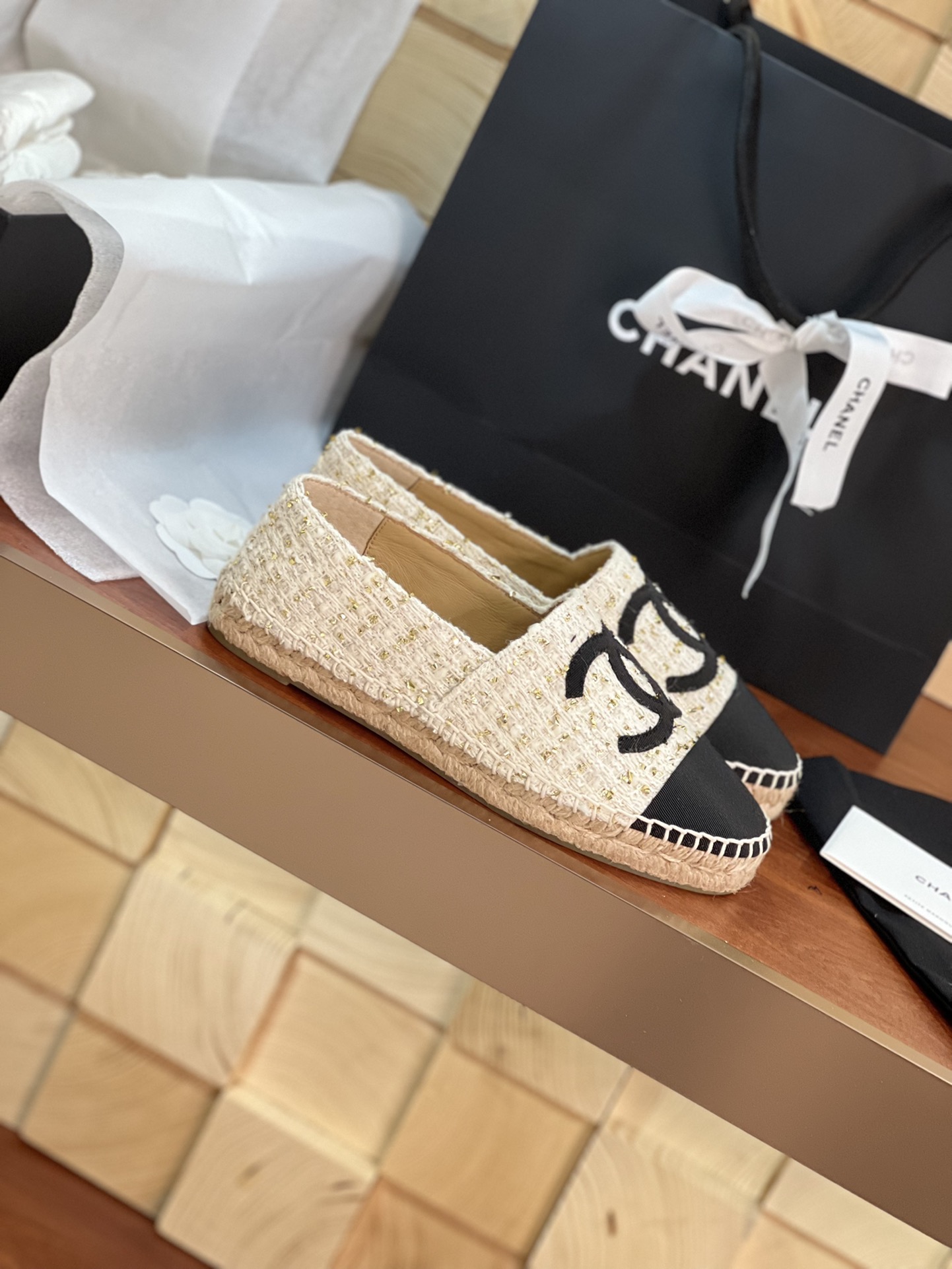  Chane* 春季  Espadrilles 渔夫鞋 小香经典版型  HK海港城 广州太古汇