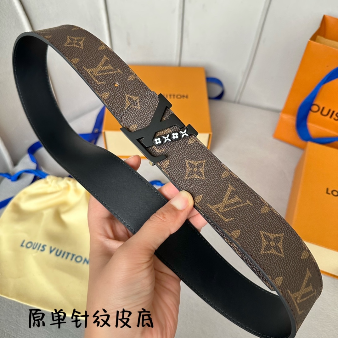 LV 专柜新品 宽40MM 经典专用面料配头层小牛皮 搭精品五金扣头 