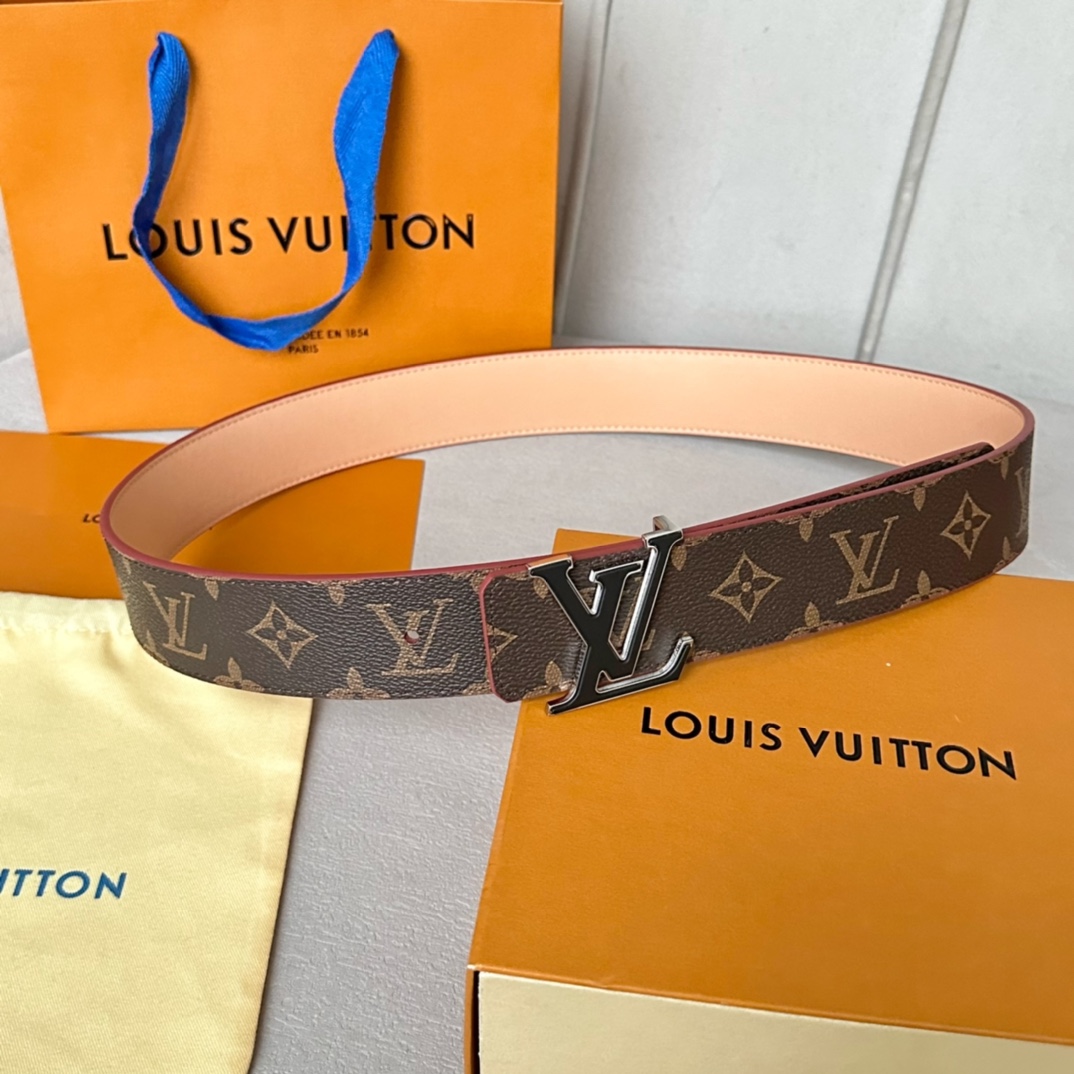 LV 寬 40mm 新品腰帶 訂製帆布面料襯托棕色小牛皮 搭配新款五金搭扣 多色 選 雙面  用