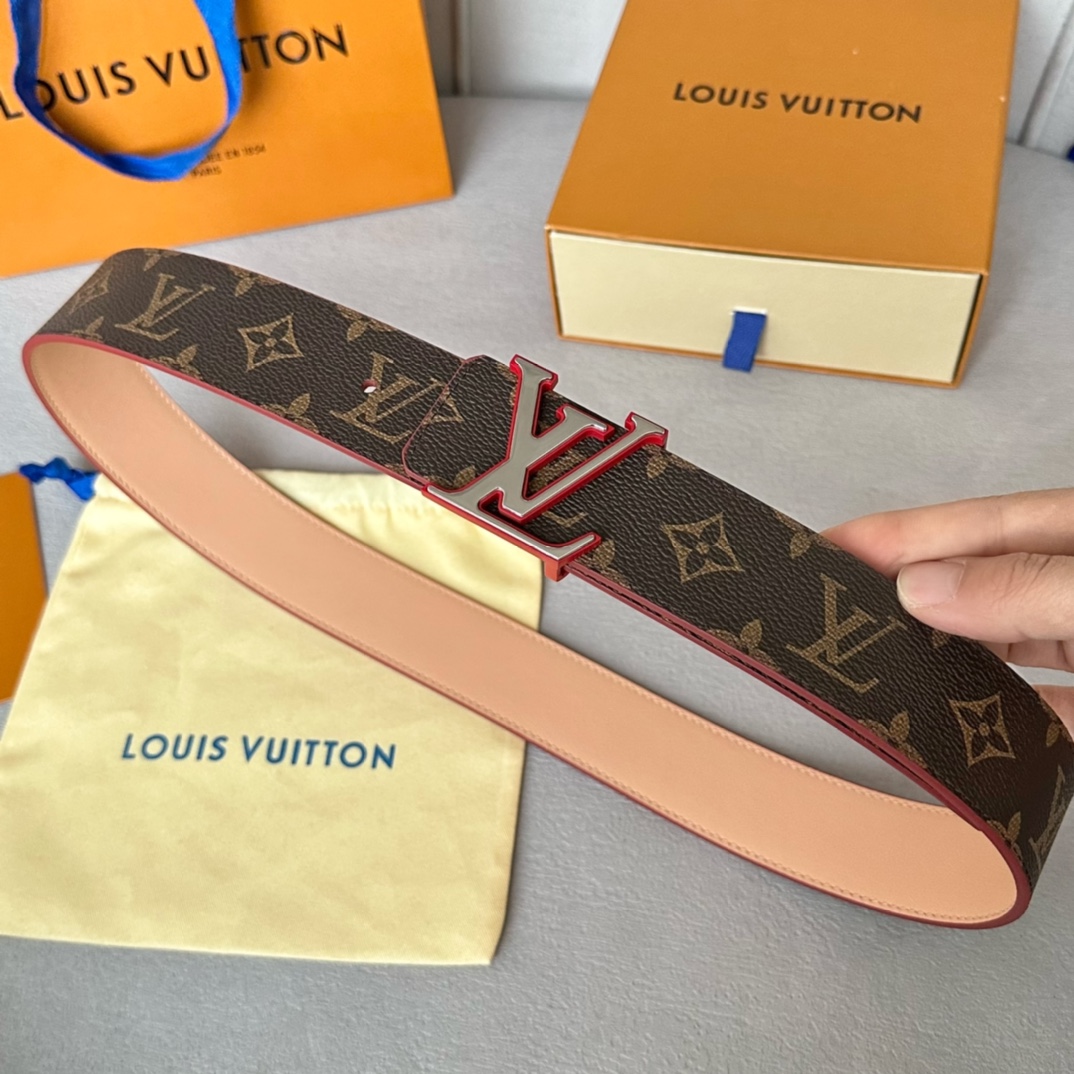 LV 寬 40mm 新品腰帶 訂製帆布面料襯托棕色小牛皮 搭配新款五金搭扣 多色 選 雙面  用