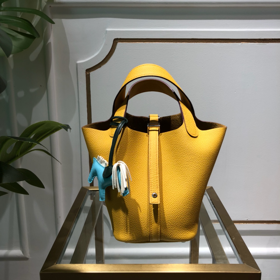 Picotin 琥珀黄 细节图进口法国蜡线缝制 进口togo小牛 尺寸分别18cm  22cm  