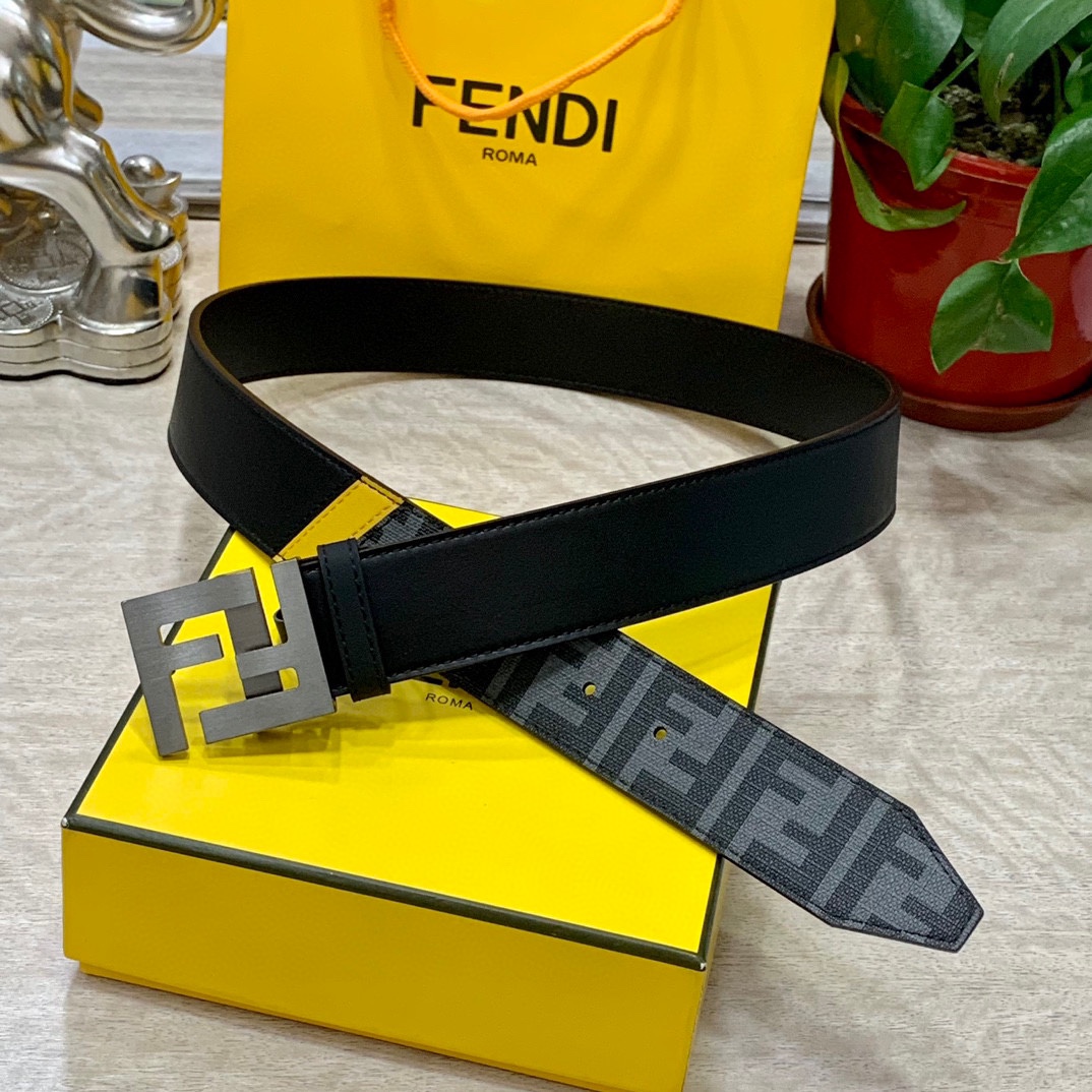 FENDl 芬迪全套包装 宽40MM双面原版小牛皮 搭配单钌钯电镀扣 完美的手感.油边 出众的设计.风格 高贵奢华 时尚大方 高清实拍 货真价实 品质保证