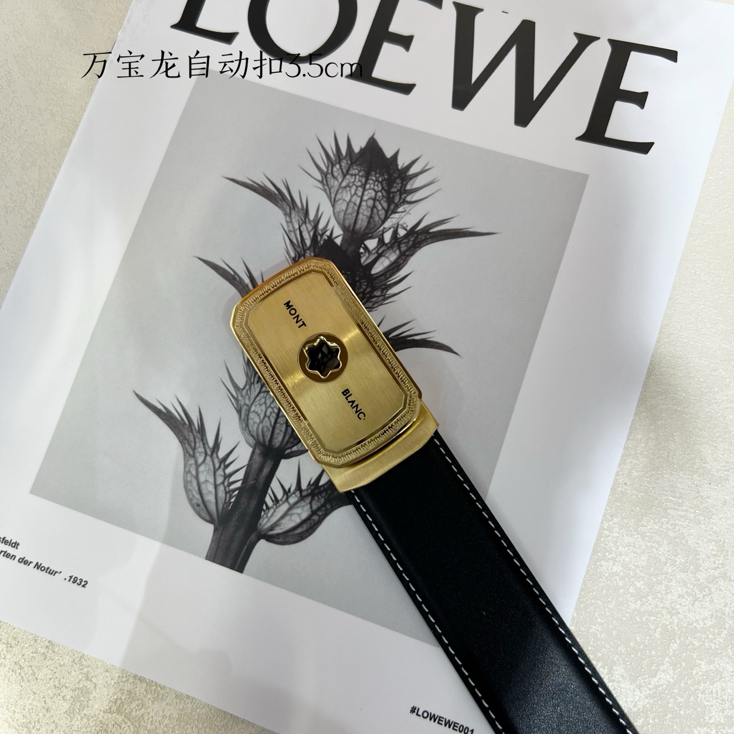  万宝龙 新款进口小牛皮 手感细腻柔软 搭配纯钢自动精品钢扣 宽度 3.5cm