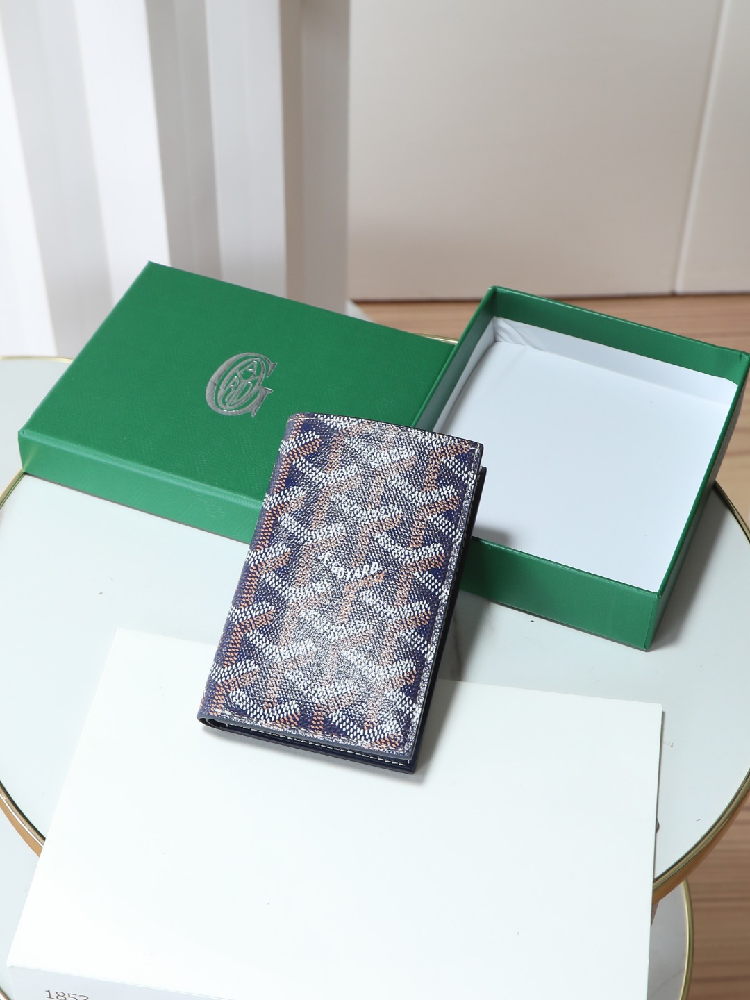  特级品质 原厂货 Goyard戈雅 Goyardine Canvas   Vauzelles Calfskin编号 020234多色可选 可作情侣款 送人自用都yyds 6个卡槽 二个夹层 外出旅游出行 小巧便携 外观好看材质 goyarine帆布和Vauzelles小牛皮尺寸 长8*高11